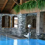 Hotel Du Pas De L'ours Relais Et Châteaux 5*