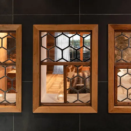 Du Pas De L'ours Relais Et Châteaux Hotel