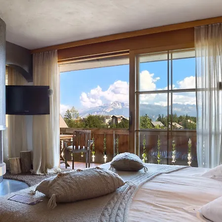 Du Pas De L'ours Relais Et Châteaux 5*