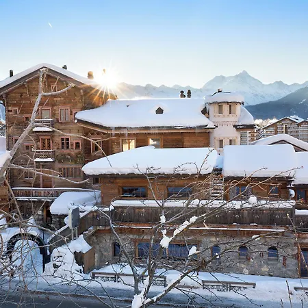Du Pas De L'ours Relais Et Châteaux Hotel