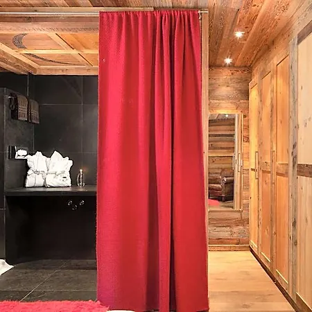 Hotel Du Pas De L'ours 